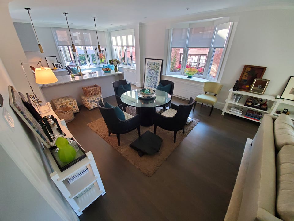 JA Planchers consultation with a Montreal homeowner